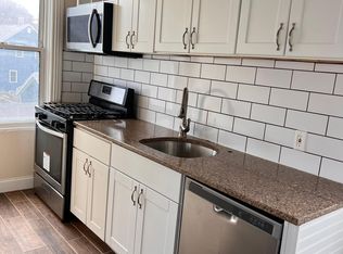 205 Waterman Ave FLOOR 2, East Providence, RI 02914