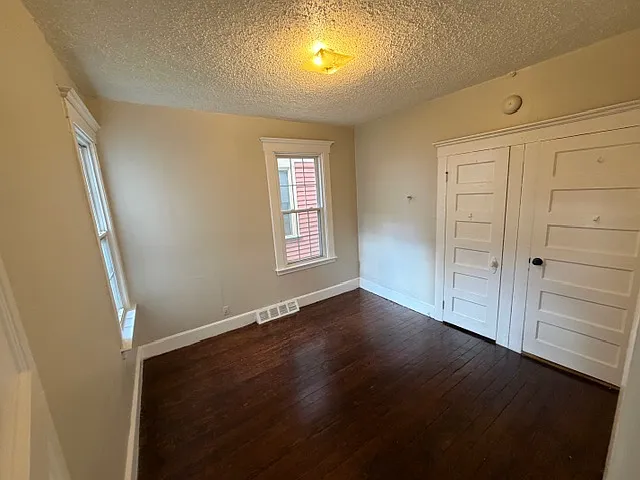 81 Lilac St #1 — Photo 16