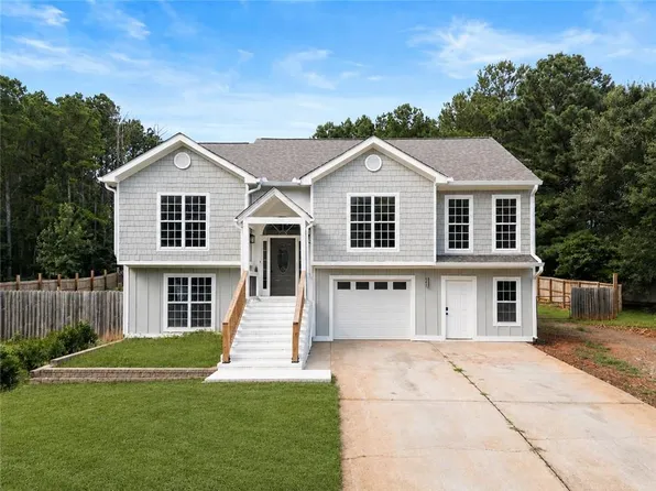 1250 Persimmon Place Dr, Bethlehem, GA 30620
