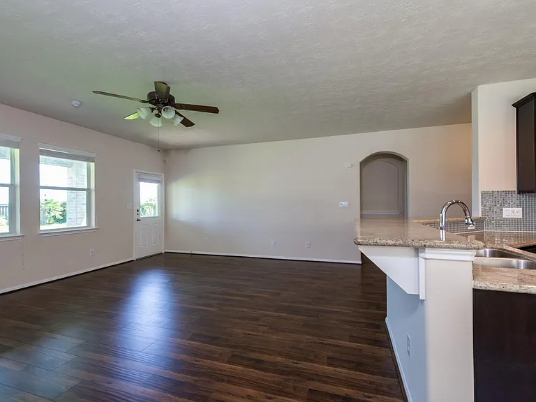 26302 Fox Ridge Ln — Photo 15