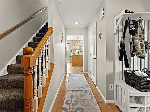 5th image of 11685 Kettering Dr