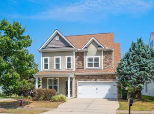 545 Hadlow St, Fuquay Varina, NC 27526