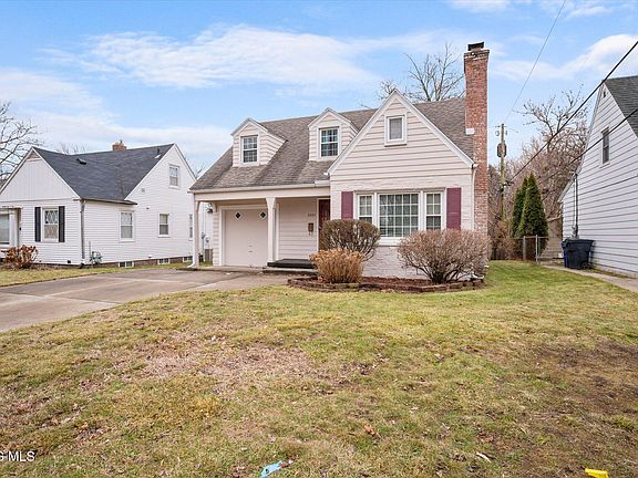 4th image of 2207 Marlow Rd