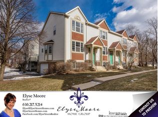 1633 Orchard Ct, West Chicago, IL