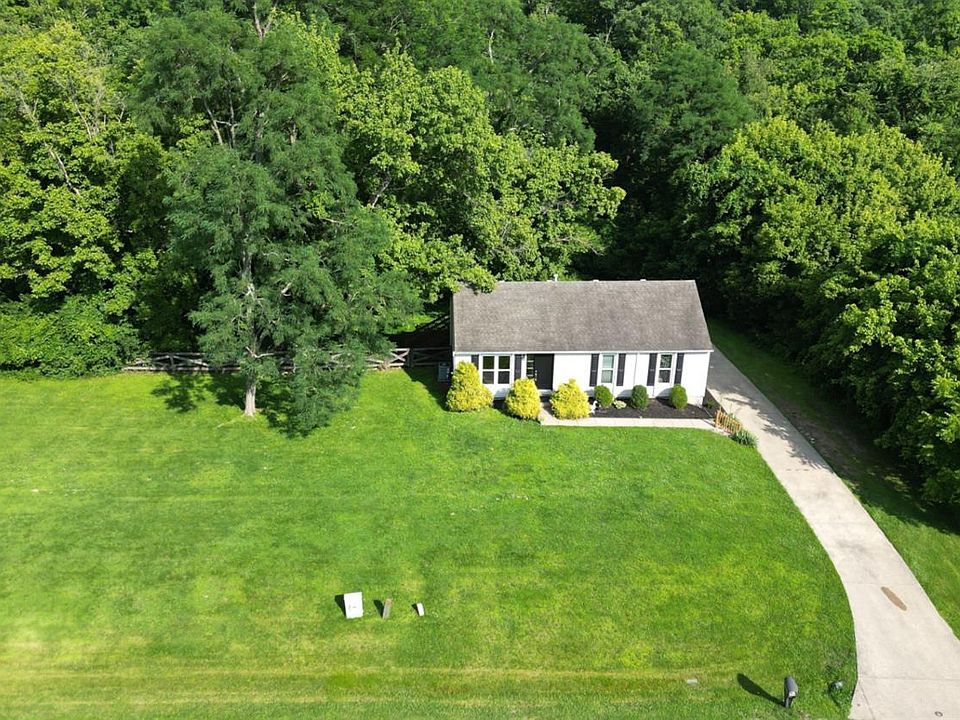 1st image of 20938 Lakeview Dr