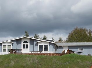 101 Hilltop Ct, Endicott, WA 99125