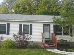 21 Summit Ave, Springfield, VT 05156
