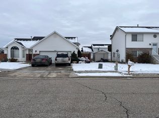 4111 W 4850 S, Roy, UT 84067