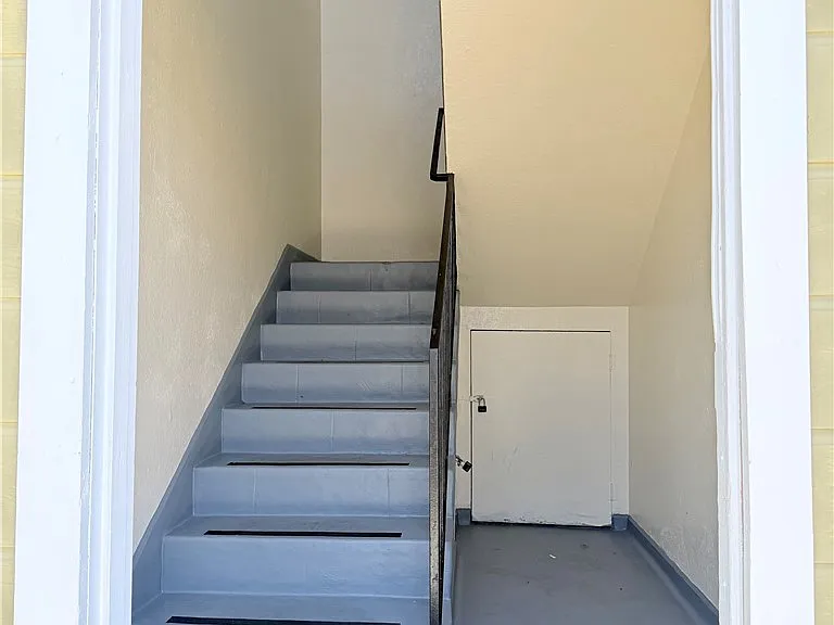 3250 Andrita St #3 — Photo 25