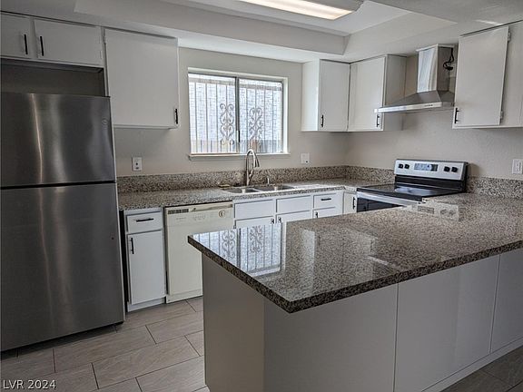 5th image of 4441 Rich Dr Unit A