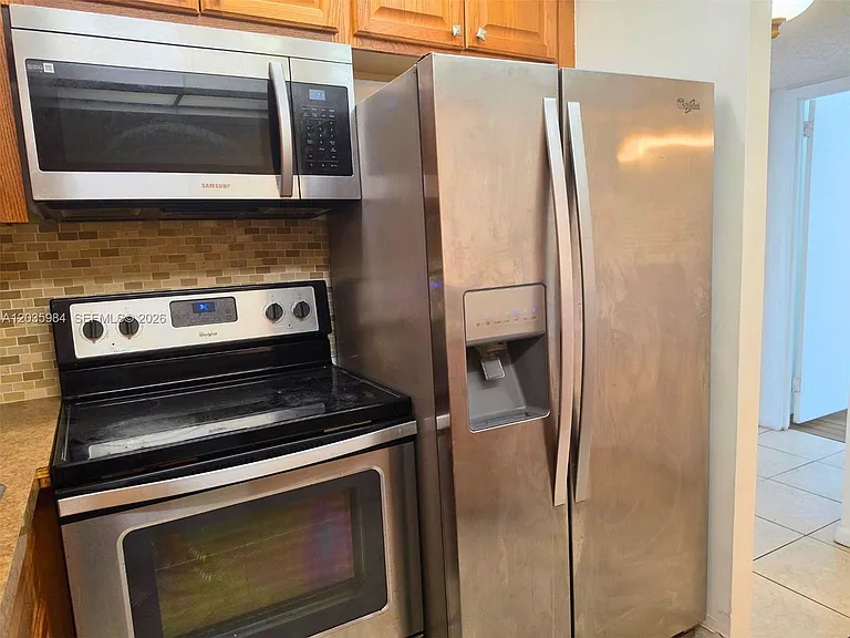 5981 Washington St #210 — Photo 38
