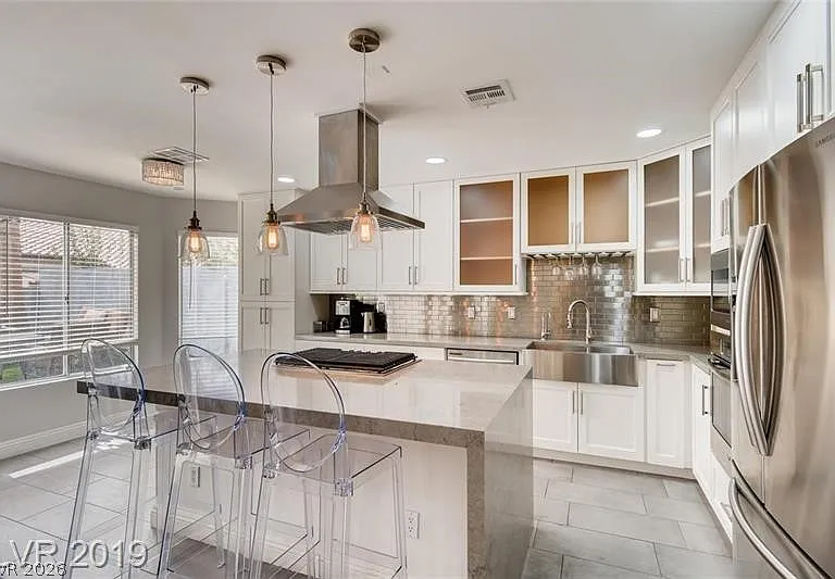8645 Caribbean Ct — Photo 2