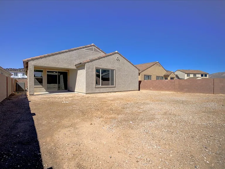 13466 E Joseph Mills Ln — Photo 31