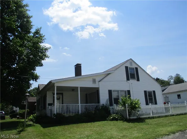102 Parkgate Ave, Youngstown, OH 44515