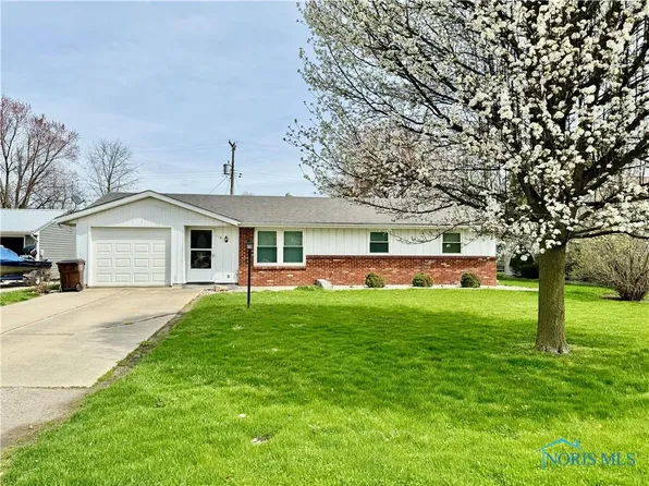 118 Millcreek Dr, Hicksville, OH 43526
