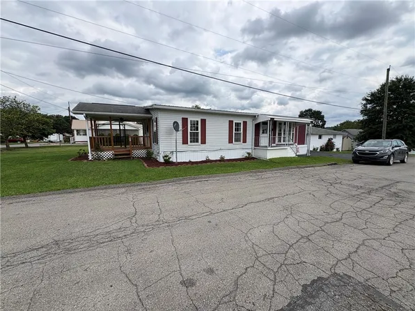 300 Logan St, Punxsutawney, PA 15767