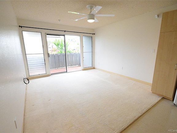 4th image of 95-1050 Makaikai St