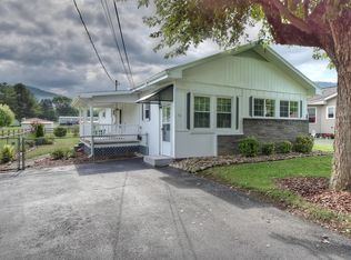 111 Higgins Ave, Erwin, TN 37650