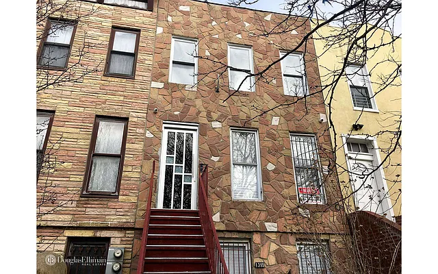 Rented by Douglas Elliman | media 20