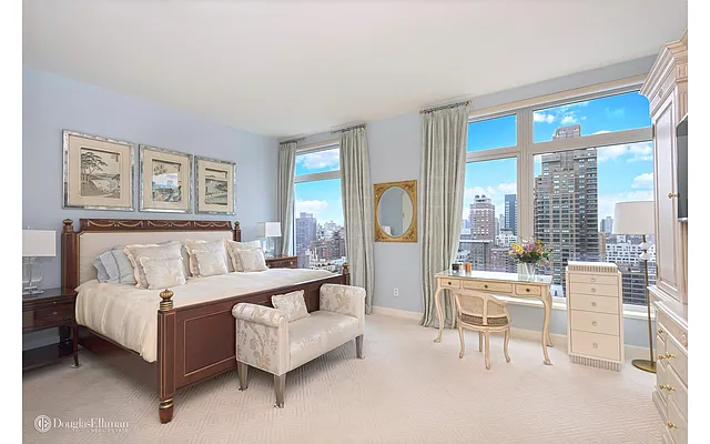 Sold by Douglas Elliman | media 3