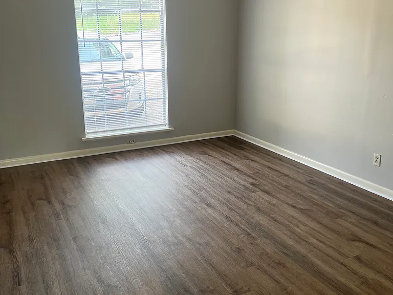 4815 Hickory Ave — Photo 7
