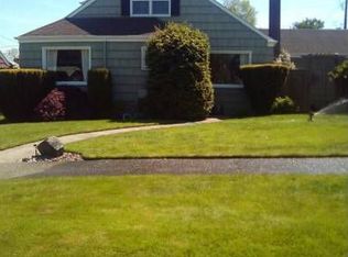 4114 N 10th St, Tacoma, WA 98406