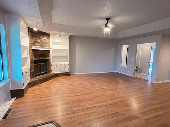 5th image of 2916 Greenfield Dr