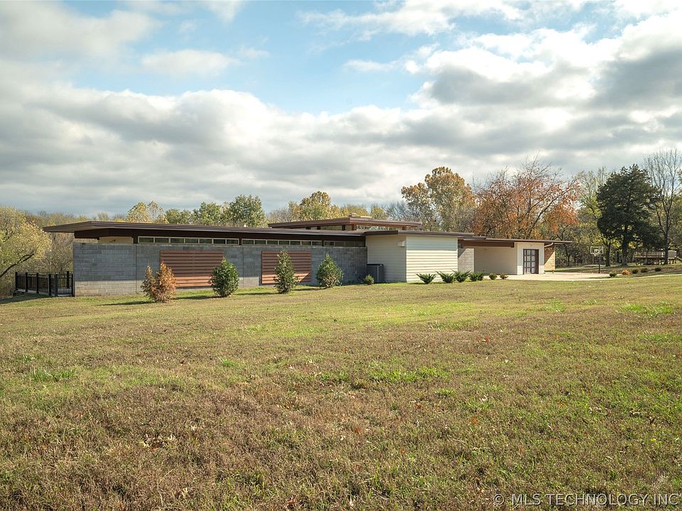 1st image of 27400 S 614th Rd