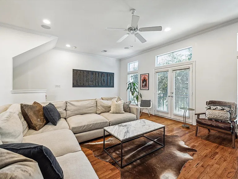 4013 Blossom St — Photo 11