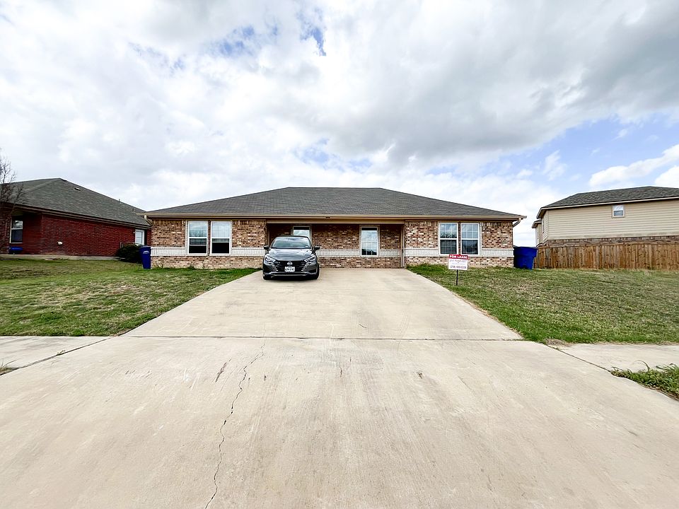 1st image of 304 Janelle Dr #B
