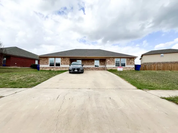 304 Janelle Dr #B, Copperas Cove, TX 76522