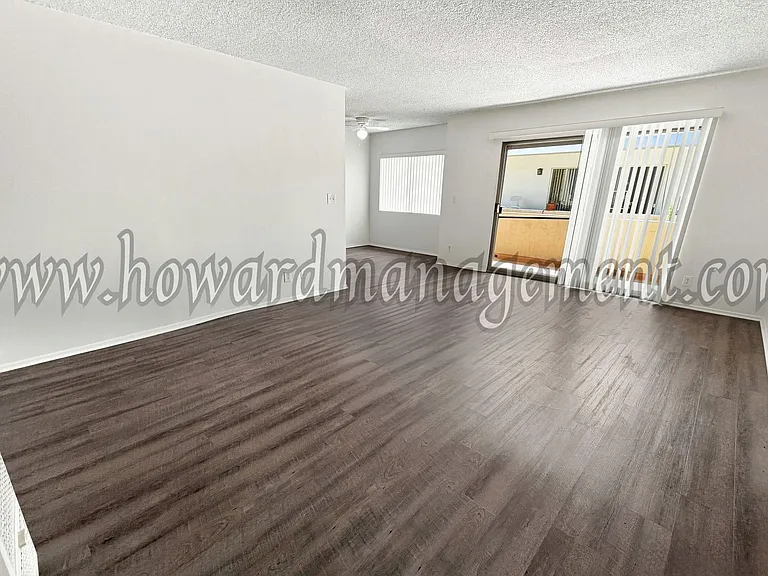 3637 Mentone — Photo 22