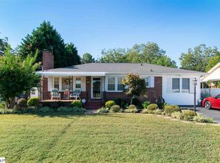 1513 W Parker Rd, Greenville, SC 29617