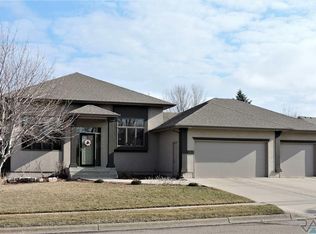 1412 W Laquinta St, Sioux Falls, SD 57108