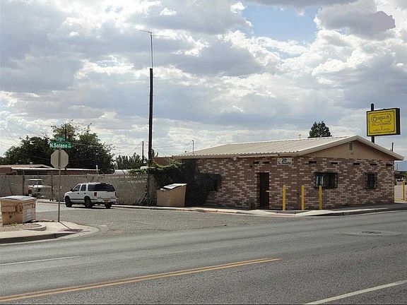 4th image of 209 N Solano Dr