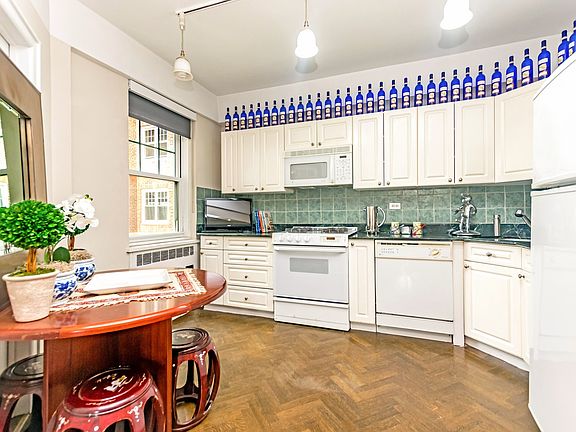 4th image of 120 Cabrini Blvd APT 41