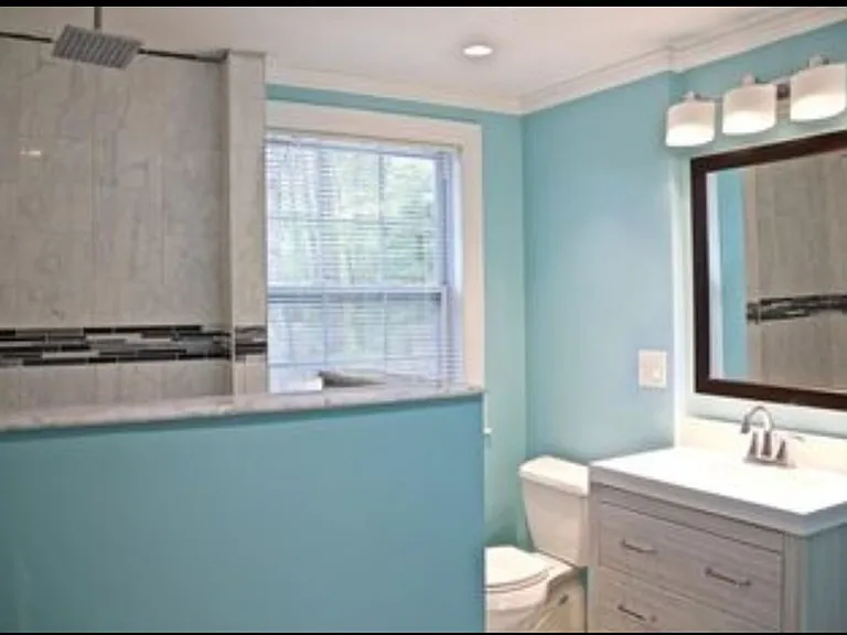 54 Maplewood Dr #2 — Photo 14