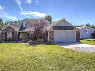 27258 E 41st St S, Broken Arrow, OK 74014