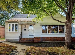 554 S 13th St, Wood River, IL