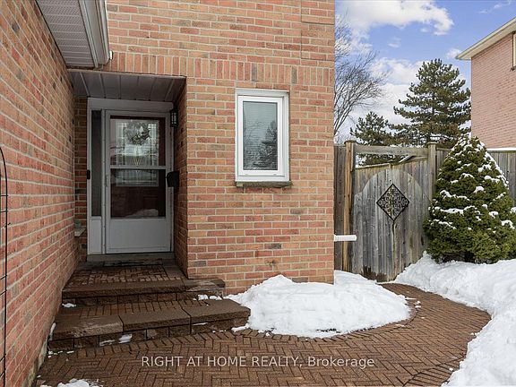 2nd image of 266 Rands Rd