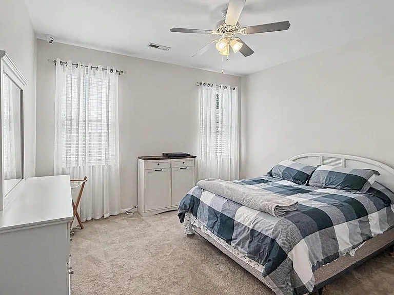 9406 Night Harbor Dr — Photo 14