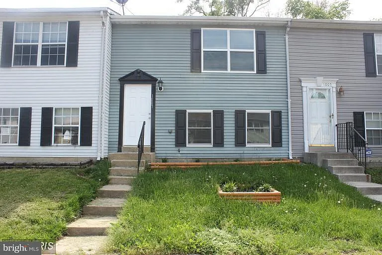1007 Dorset Dr photo 1