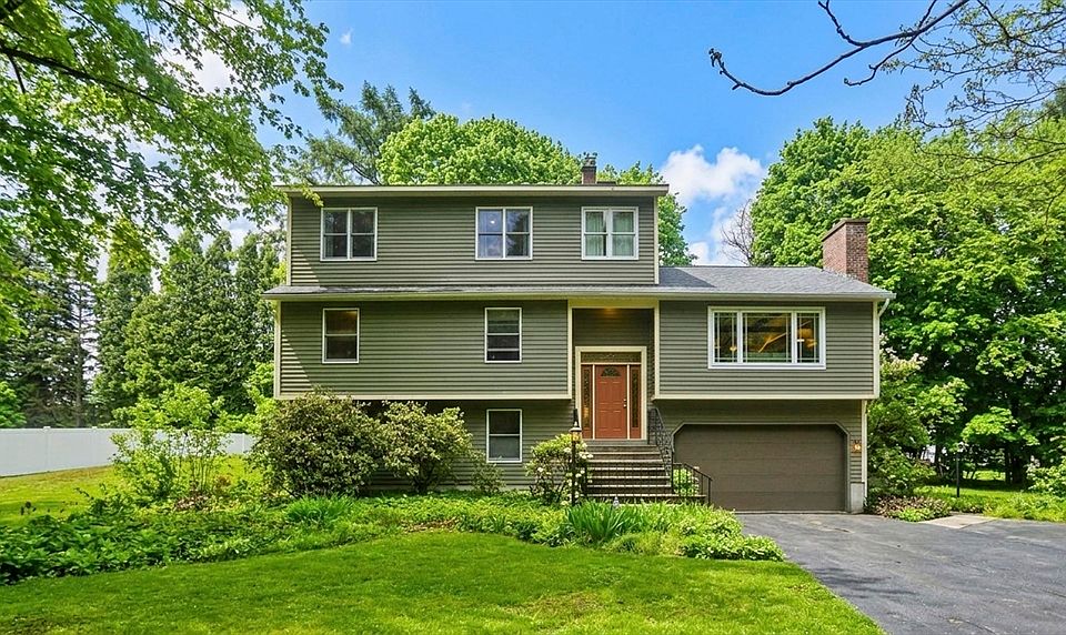 1st image of 44 Westhampton Rd