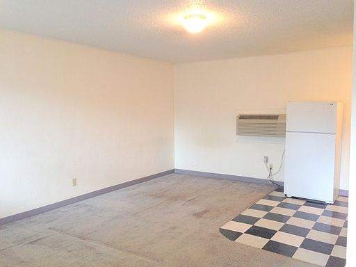 2nd image of 1101 Music Ln APT 318