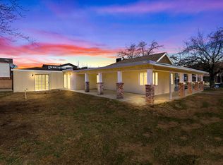 38609 11th St E, Palmdale, CA 93550