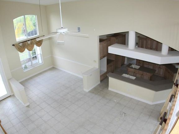 2nd image of 331 Aqui Esta Dr