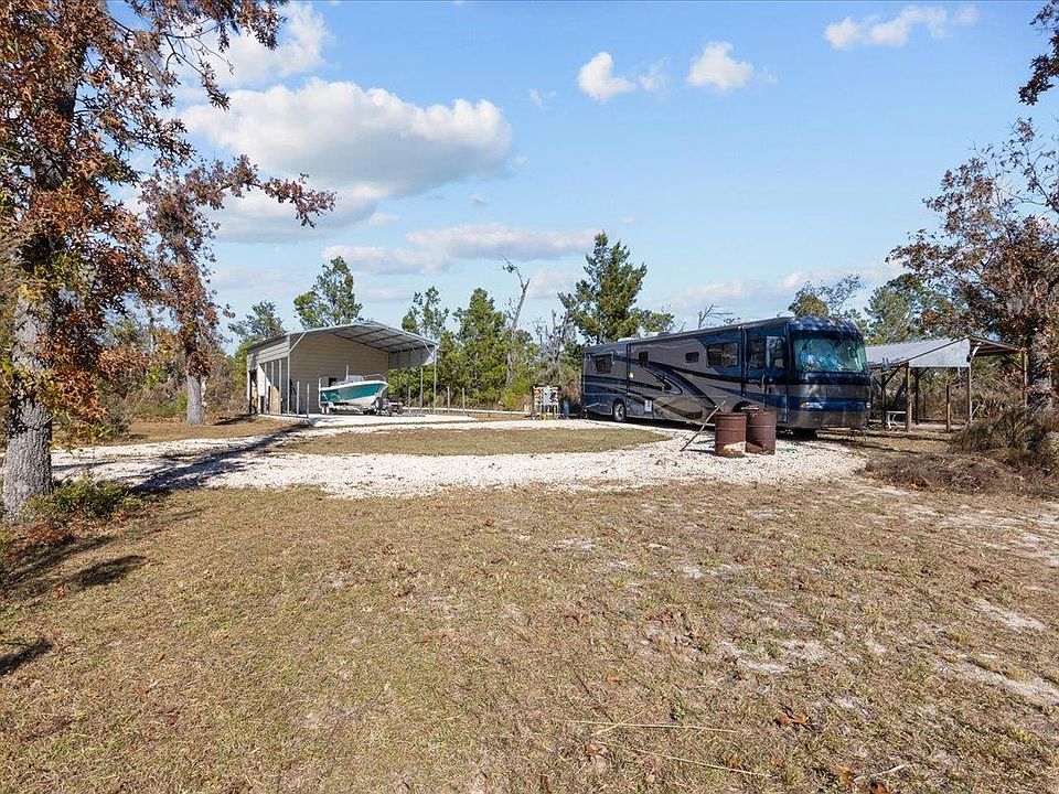 1st image of 15752 Shell Dr
