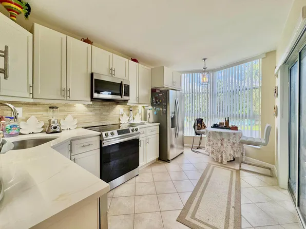 5910 Morningstar Circle #306, Delray Beach, FL 33484