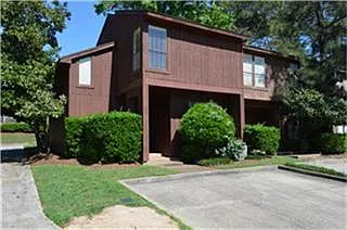 3246 Poe Dr Photo 1