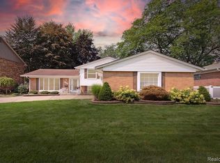 10430 Balfour Ave, Allen Park, MI 48101